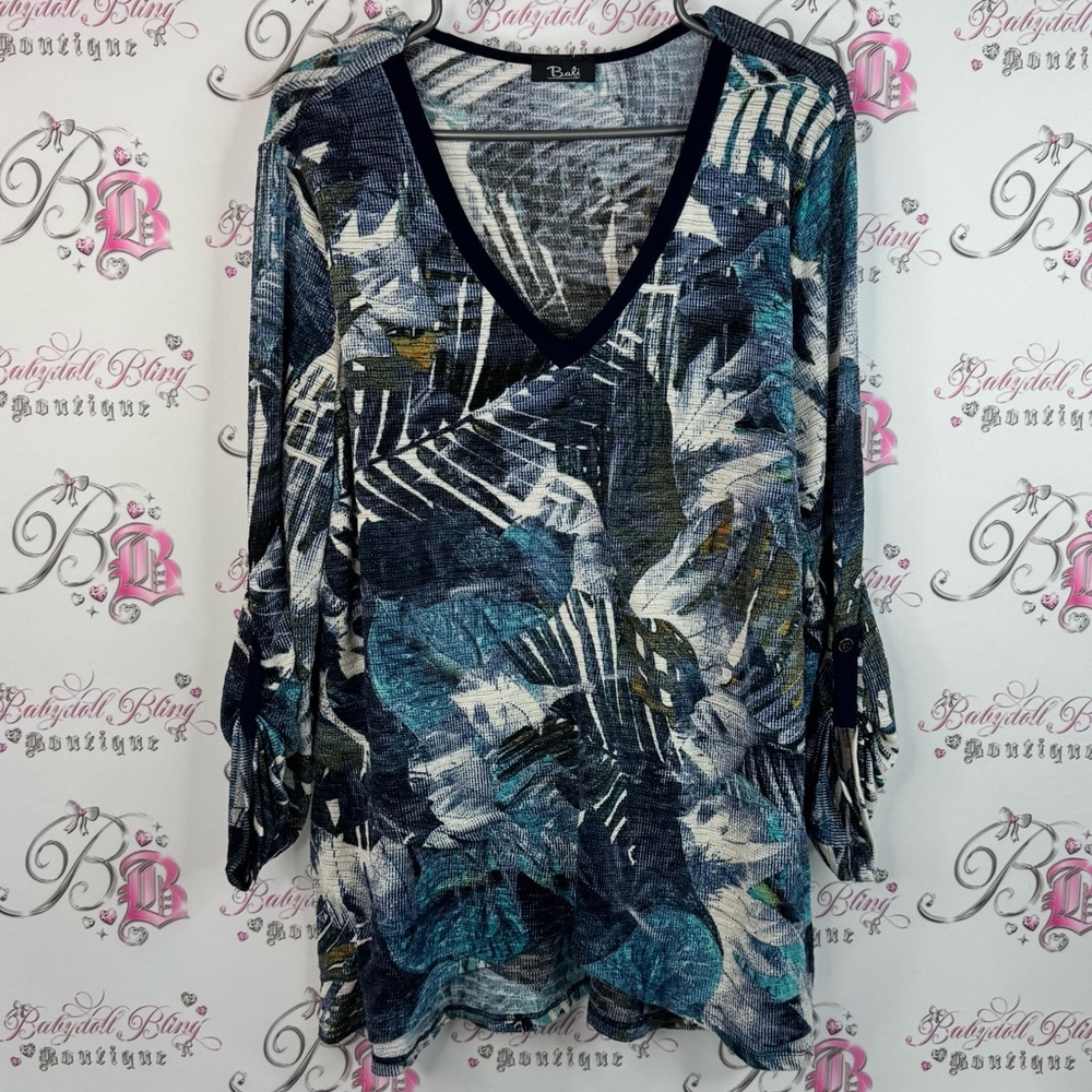Bali corp long sleeve tropical leafs floral print  V-Neck Top - Blue and White